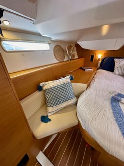 Jeanneau Sun Odyssey 42 DS image