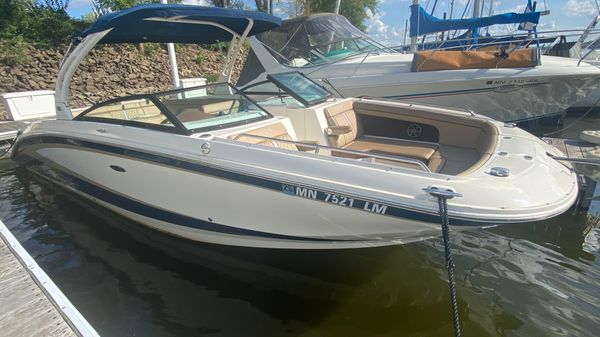 Sea Ray 290 SDX 