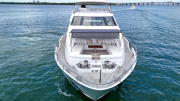 Azimut 95 Raised Pilothouse image