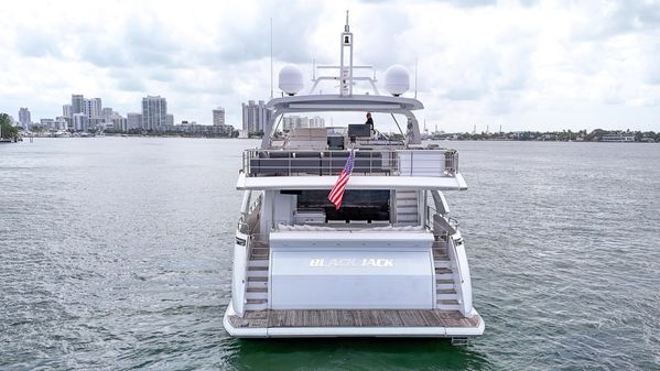 Azimut 95 Raised Pilothouse image