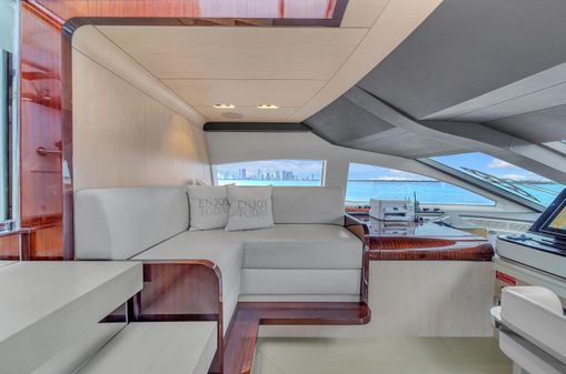 Azimut 95 Raised Pilothouse image