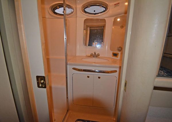 Sea-ray 370-AFT-CABIN image