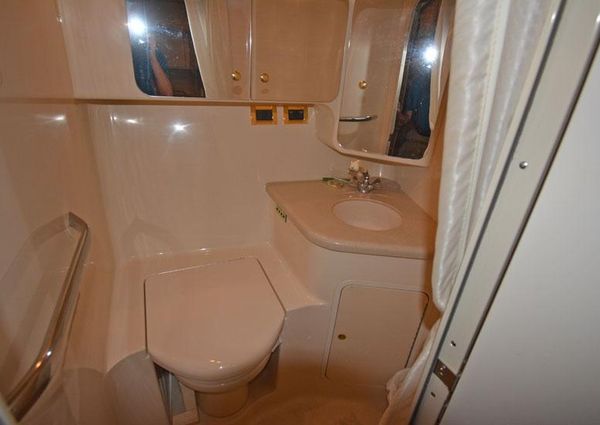 Sea-ray 370-AFT-CABIN image