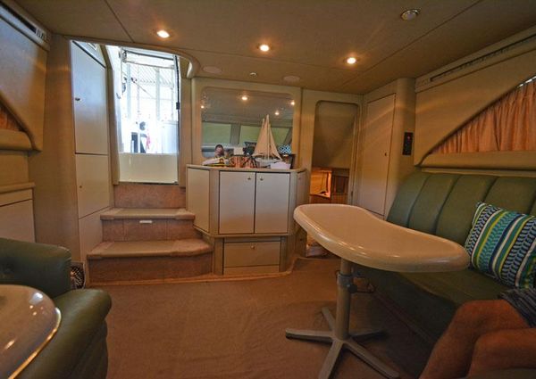 Sea-ray 370-AFT-CABIN image