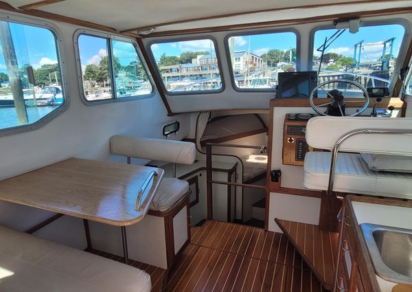 Nauset FLYBRIDGE-CRUISER image