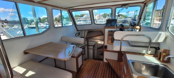 Nauset FLYBRIDGE CRUISER image