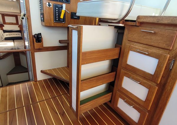 Nauset FLYBRIDGE-CRUISER image