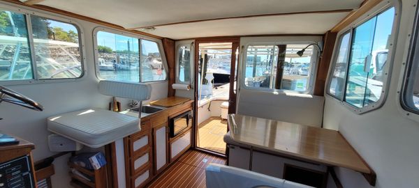 Nauset FLYBRIDGE-CRUISER image