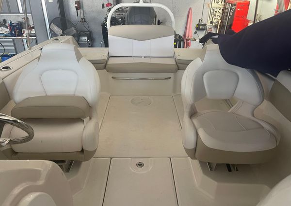 Robalo R207-DUAL-CONSOLE image