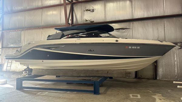 Sea Ray 280 SLX 