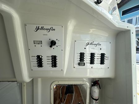 Yellowfin 42 image