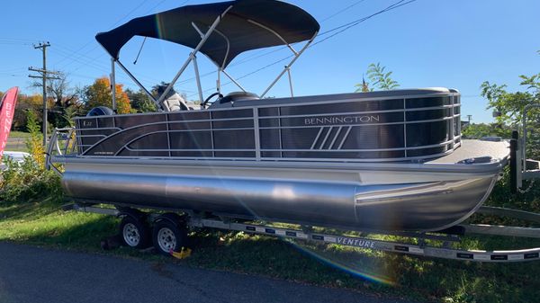 Bennington 22 LSAPG