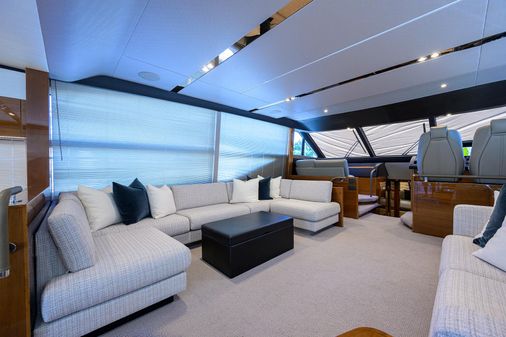 Princess Yachts 68 Flybridge Motoryacht image