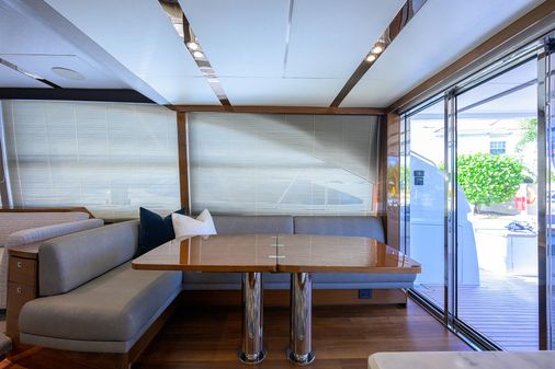 Princess 68 Flybridge Motoryacht image