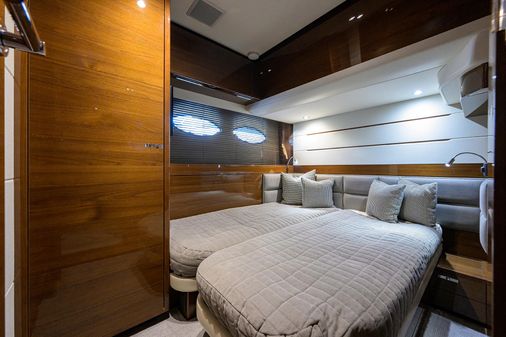 Princess Yachts 68 Flybridge Motoryacht image