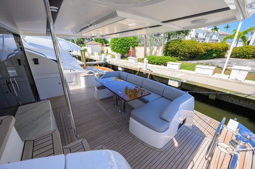 Princess 68 Flybridge Motoryacht image