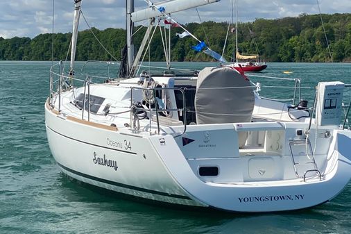 Beneteau Oceanis 34 image