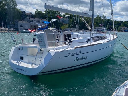 Beneteau Oceanis 34 image