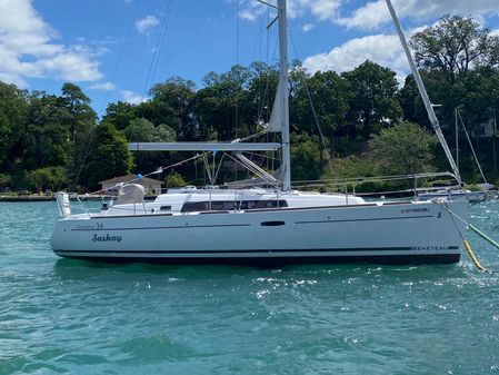 Beneteau Oceanis 34 image