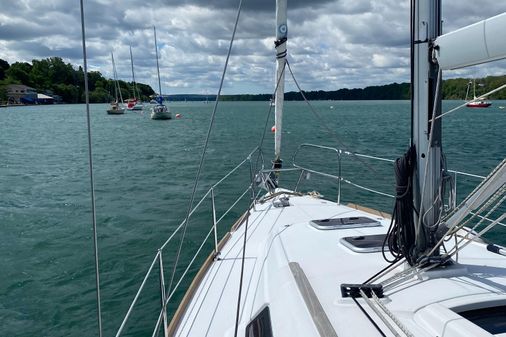 Beneteau Oceanis 34 image