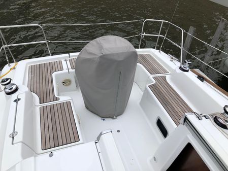 Beneteau Oceanis 34 image