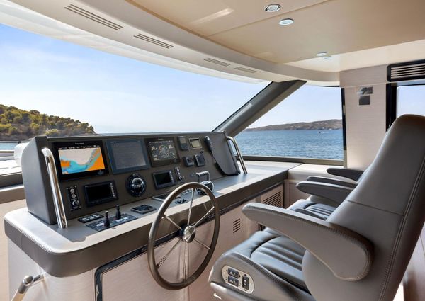 Azimut Magellano 76 image