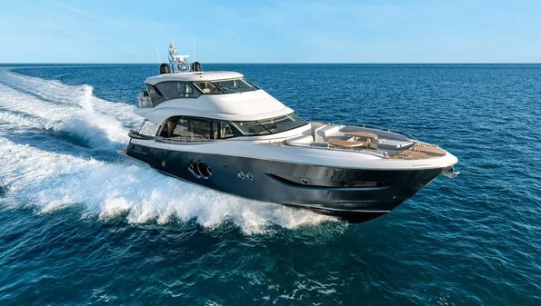 Monte Carlo Yachts MCY 76 Skylounge image