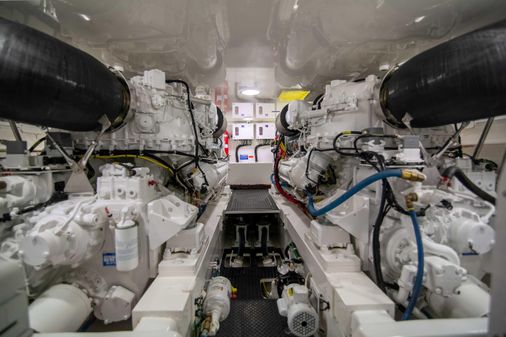 Viking 62 Convertible image