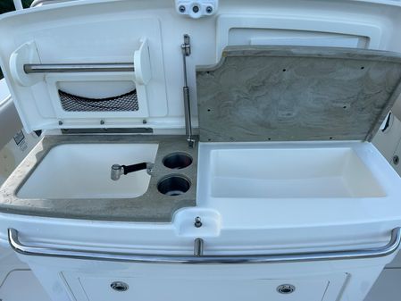 Boston Whaler 330 Outrage image