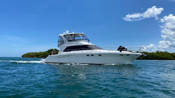 Sea Ray 480 Sedan Bridge