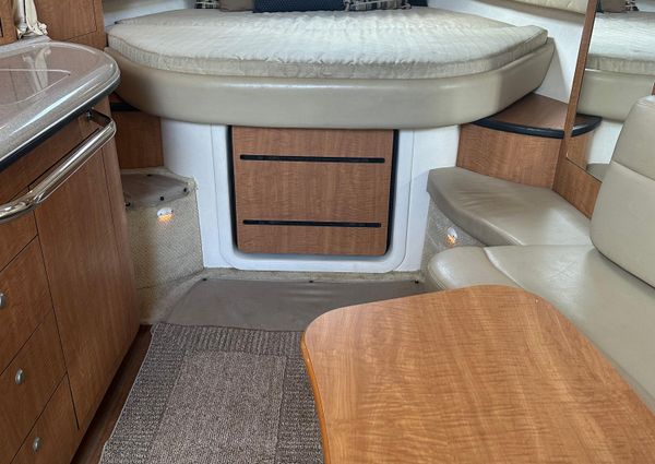 Sea Ray 340 Sundancer image