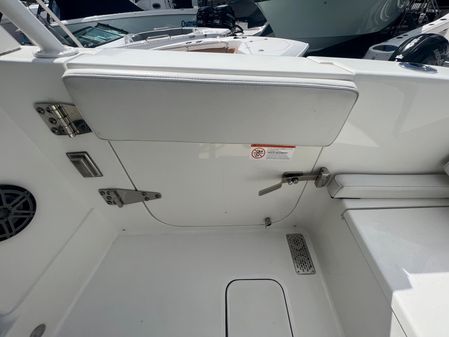 World Cat 320 DC image
