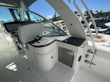 World Cat 320 DC image