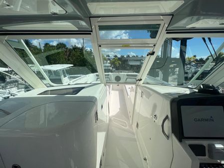 World Cat 320 DC image