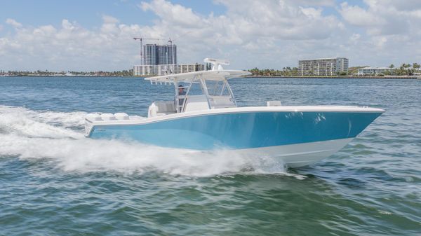 Invincible Center Console