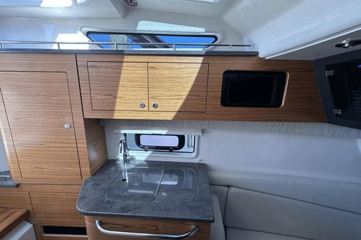 Boston Whaler 380 Realm image