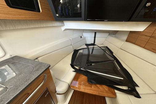 Boston Whaler 380 Realm image