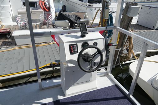 Catamaran Aqua Lodge image