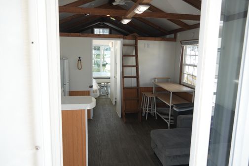 Catamaran Aqua Lodge image