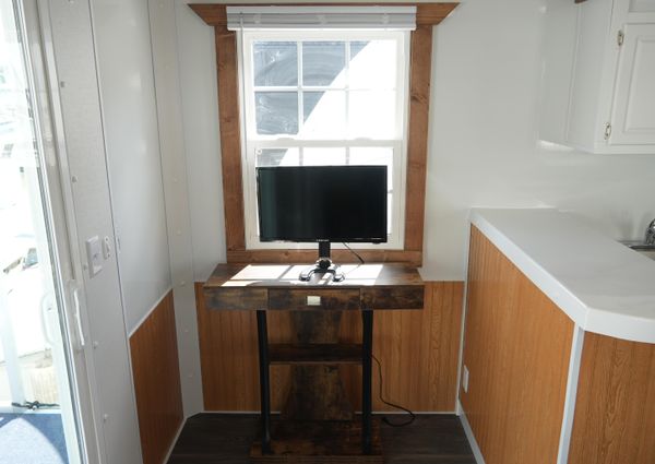 Catamaran Aqua Lodge image