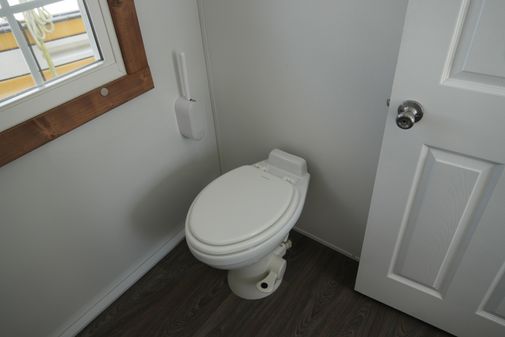 Catamaran Aqua Lodge image