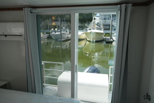 Catamaran Aqua Lodge image