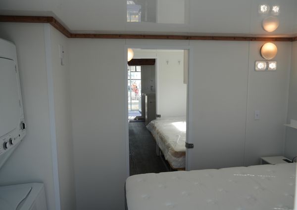 Catamaran Aqua Lodge image