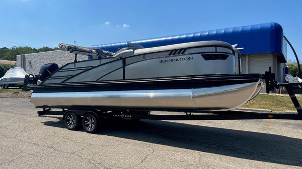 Bennington LX Sport Line