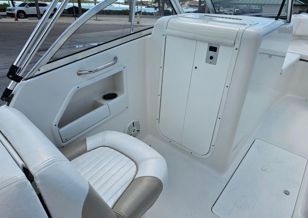 Sea Hunt Escape 220 LE image