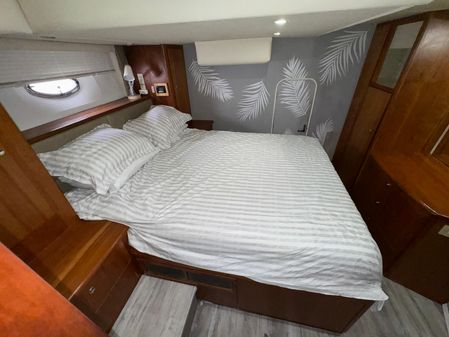 Silverton 453 Motor Yacht image