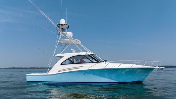 Hatteras 45 Express