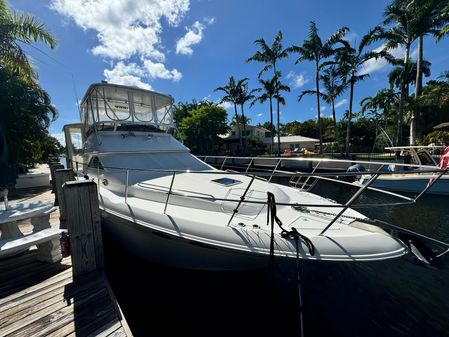 Sea Ray 420 Aft Cabin image