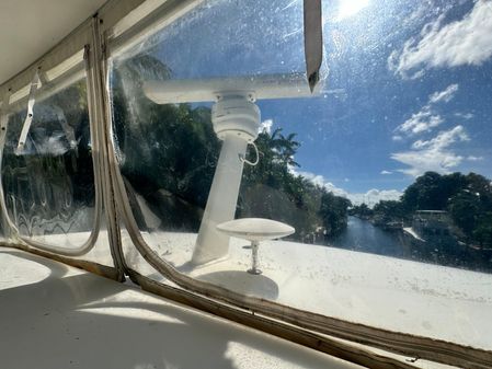 Sea Ray 420 Aft Cabin image