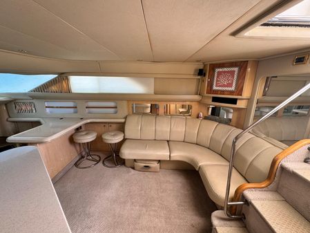 Sea-ray 420-AFT-CABIN image